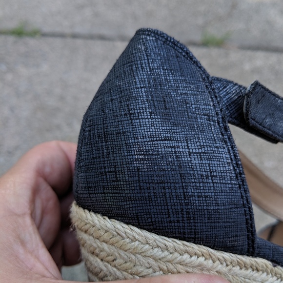 Solesenseability Navy Textured Open Toe Wedges 10M - Picture 3 of 6